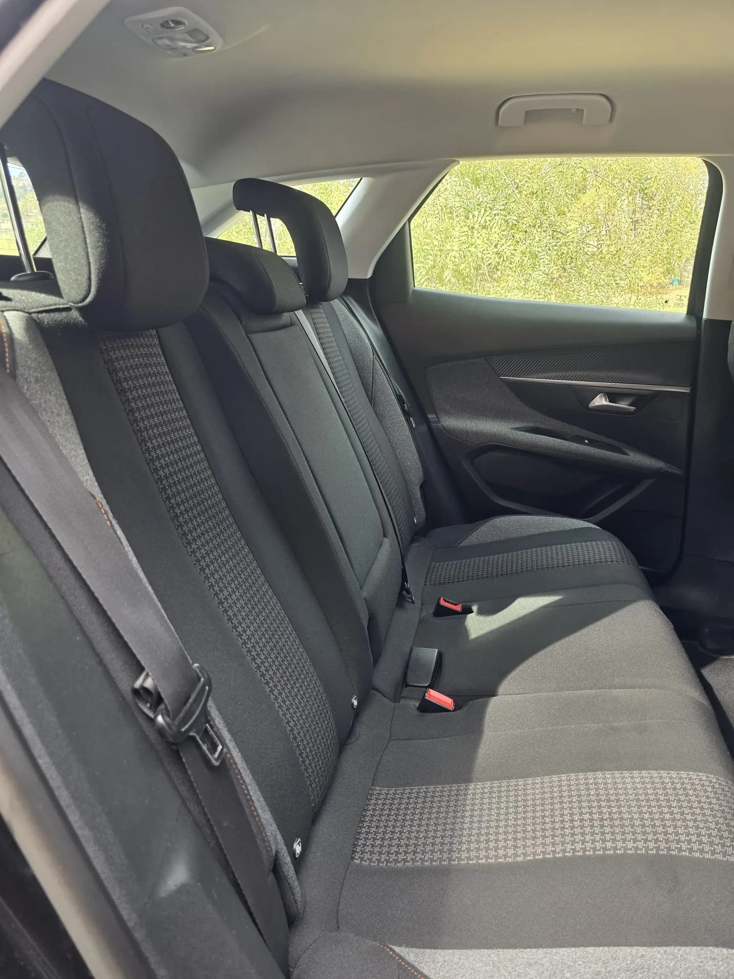 Peugeot 3008 - Foto 10